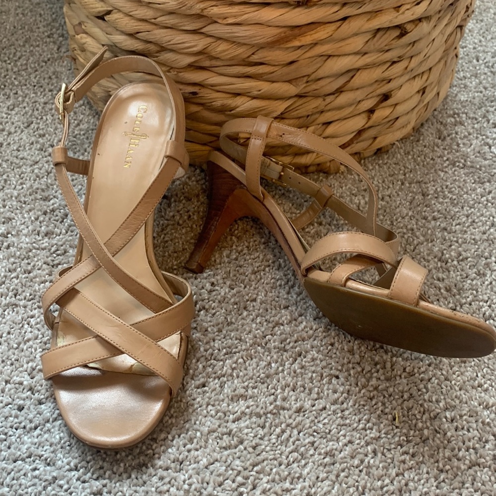 COLE HAAN women’s tan strappy heels size 7